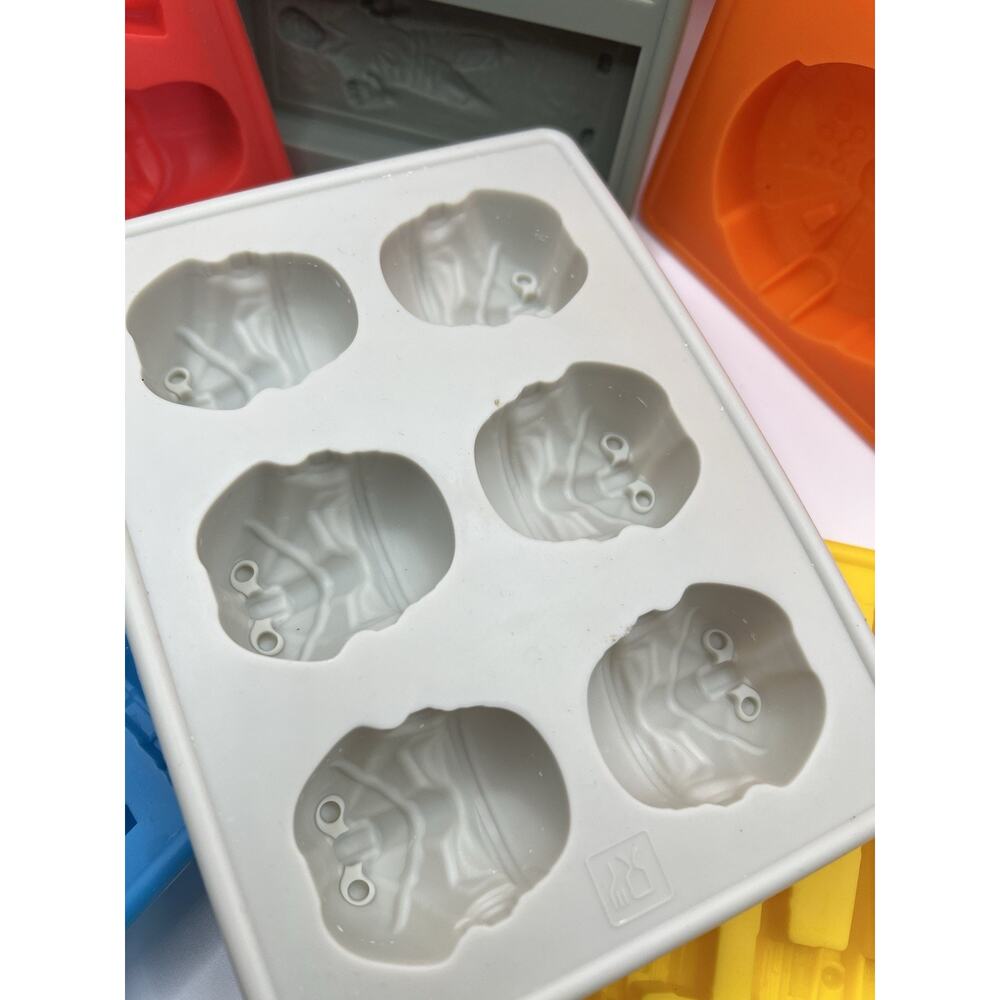 Lot Of 6 STAR WARS Silicone Ice Trays Baking Molds Chocolate Jello Candy Molds - Picture 5 of 10